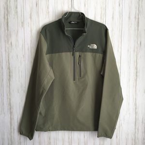 north face Green HalfZip Wind Wall Pullover Jacket